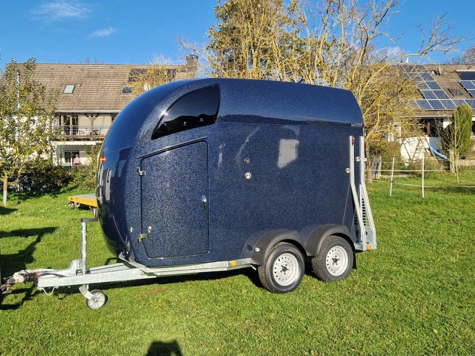 Böckmann, Pferdeanhänger, Master, Sattelk.Aluboden, 100 km/h
